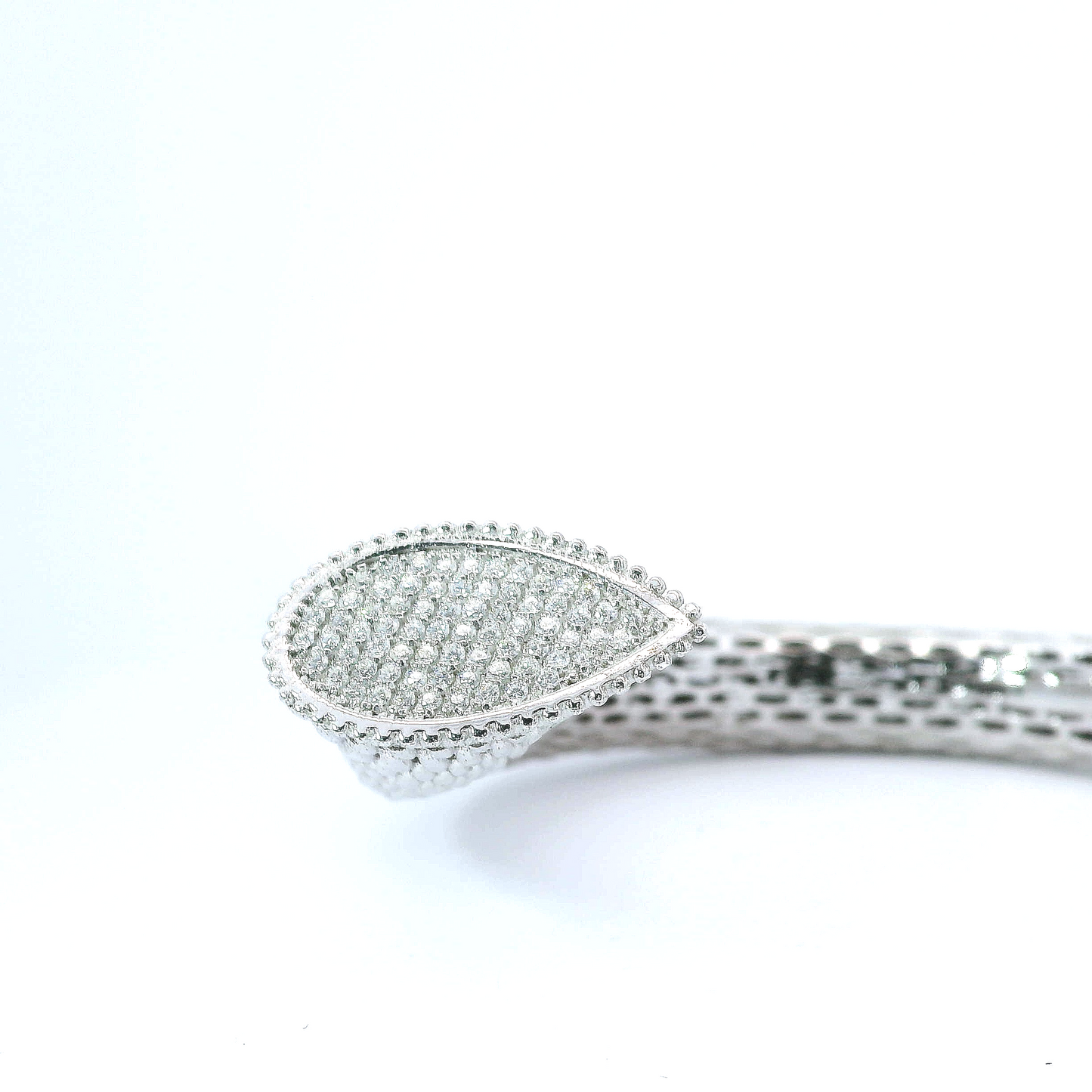 Diamond Mesh-Like Bangle in 18K White Gold