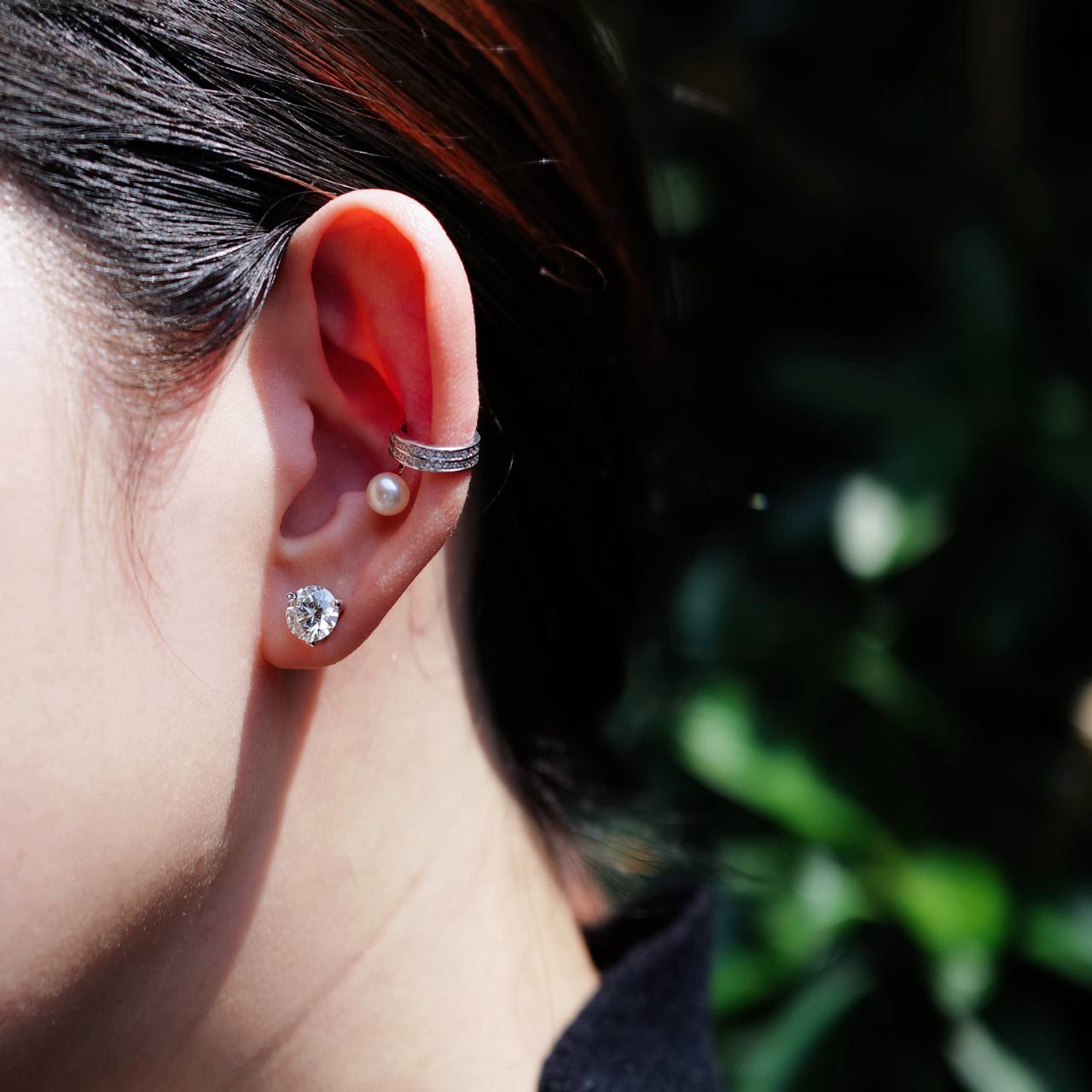 Slip-on Diamond and Pearl Conch Ear Cuff in 18K White Gold